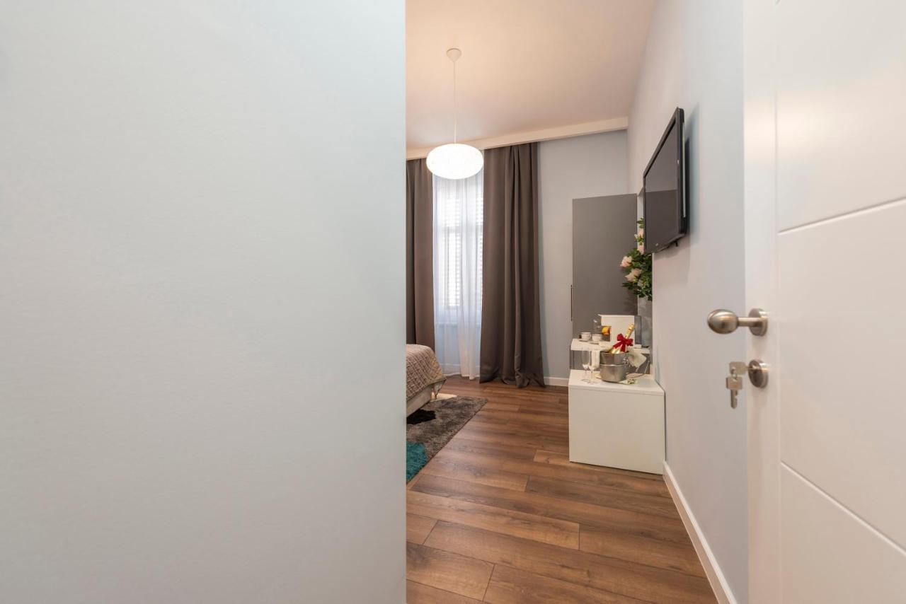 B&A Rooms Zadar Bagian luar foto