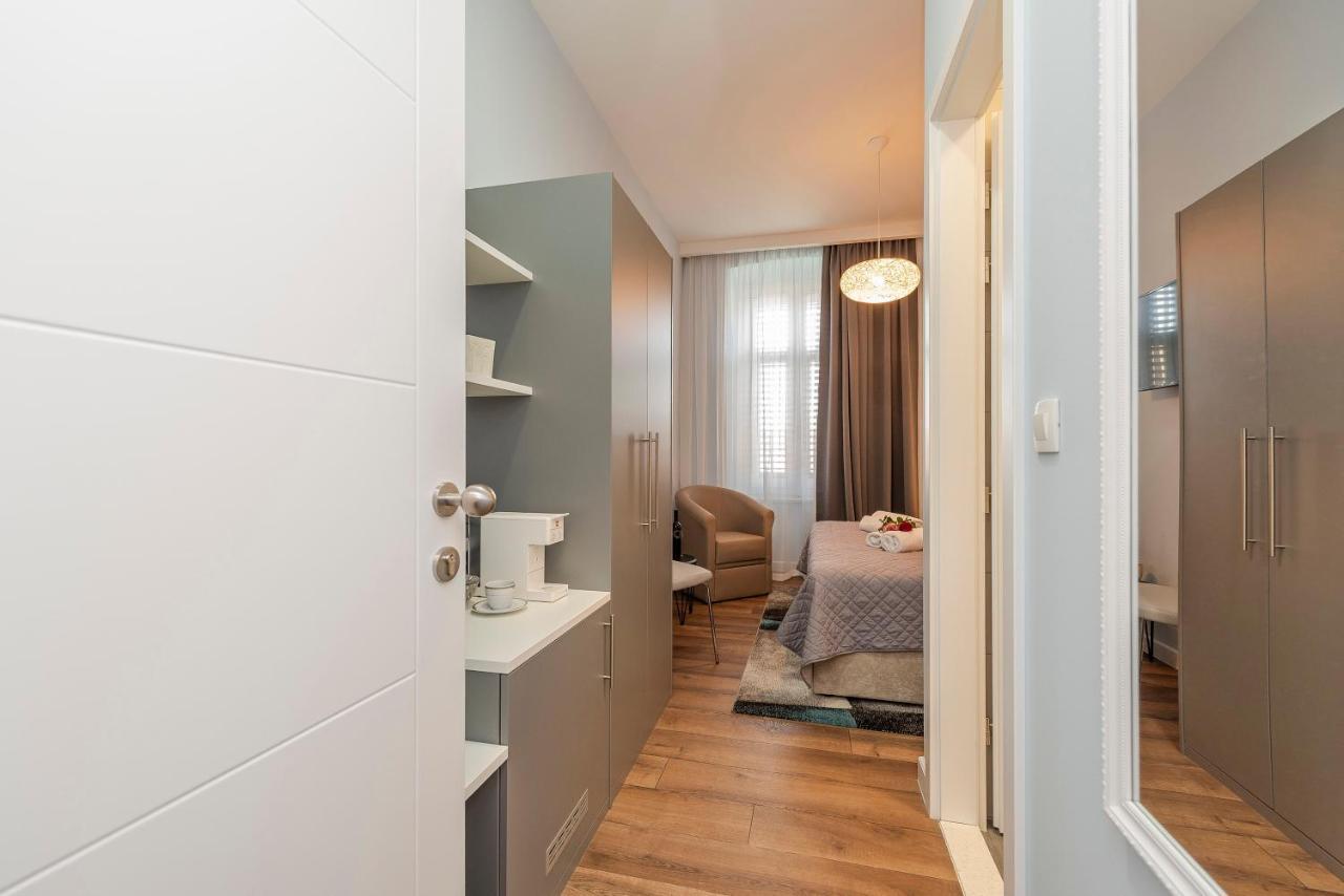 B&A Rooms Zadar Bagian luar foto